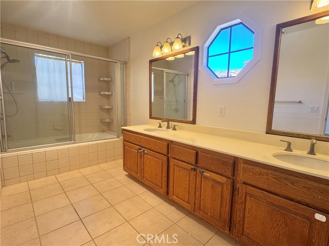 2714 Carnegie Lane, Redondo Beach CA: https://media.crmls.org/medias/6262c6a8-feff-45c7-ba57-4fe6285e1159.jpg