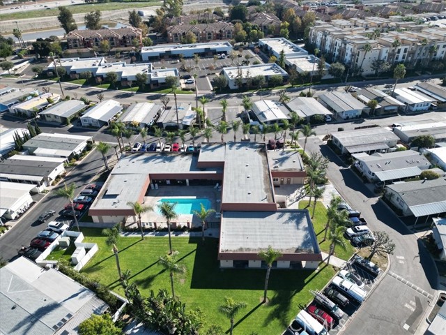 Detail Gallery Image 32 of 36 For 300 N Rampart St #127,  Orange,  CA 92868 - 4 Beds | 2 Baths