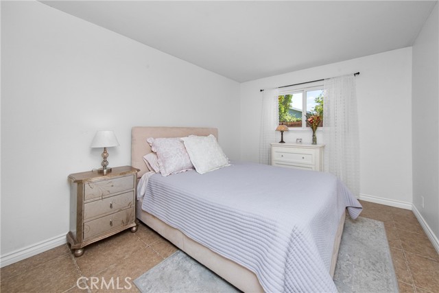 2060 Belgrave Court, Simi Valley CA: https://media.crmls.org/medias/6263e53b-1123-4cad-91c9-746cc18d5757.jpg
