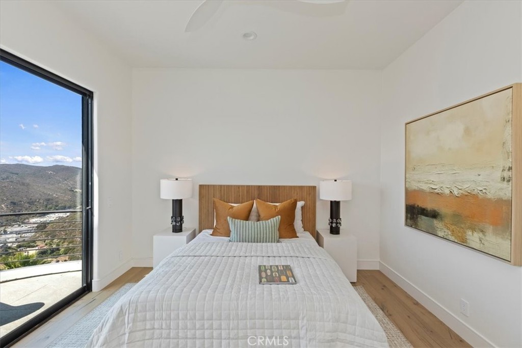 MLS #IV25270073 image #37