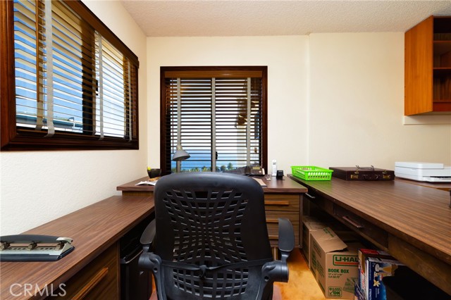 1323 Silvius Avenue, San Pedro CA: https://media.crmls.org/medias/6264e073-24c4-400d-8256-ab78ee1f17b5.jpg