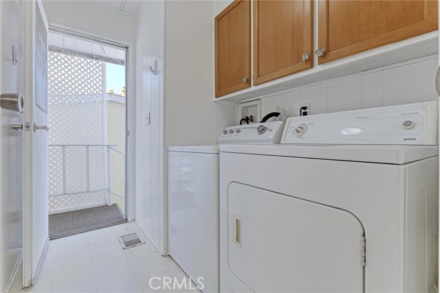 Detail Gallery Image 32 of 41 For 2550 Pacific Coast Hwy #42,  Torrance,  CA 90505 - 3 Beds | 2 Baths