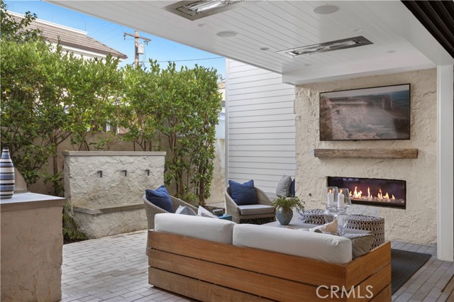 Detail Gallery Image 13 of 35 For 302 Orchid Ave, Corona Del Mar,  CA 92625 - 4 Beds | 4/1 Baths
