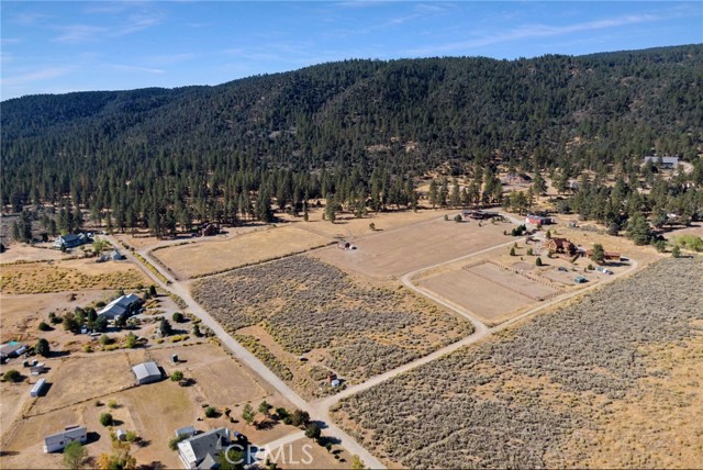 Detail Gallery Image 5 of 13 For 1085 Dusty Trl, Frazier Park,  CA 93225 - – Beds | – Baths