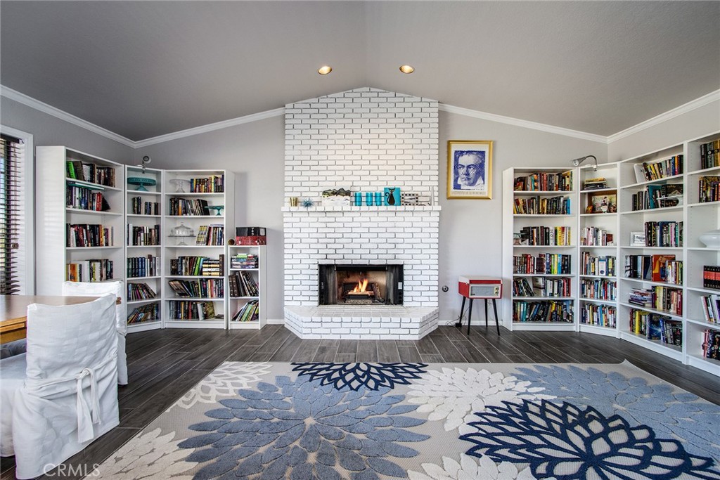 MLS #JT25033373 image #8