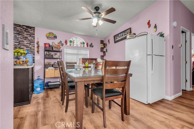 Detail Gallery Image 13 of 26 For 8681 Katella Ave #812,  Stanton,  CA 90680 - 4 Beds | 2 Baths