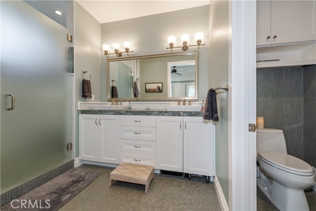 2905 Broad St, Newport Beach CA: https://media.crmls.org/medias/6269ec2d-c3c0-49e3-bc6c-f60280e23176.jpg