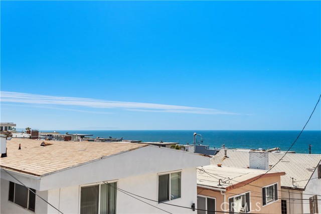 225 Rosecrans Place, Manhattan Beach, California 90266, 3 Bedrooms Bedrooms, ,3 BathroomsBathrooms,Residential,Sold,Rosecrans,SB23067054