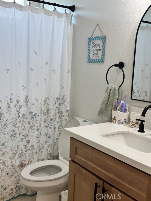 1748 Amigo Drive, Hemet CA: https://media.crmls.org/medias/626a50f8-2f78-488d-9c6d-603b9a9cd85e.jpg
