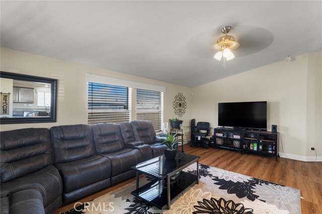 Detail Gallery Image 11 of 35 For 22241 Nisqually #103,  Apple Valley,  CA 92308 - 3 Beds | 2 Baths