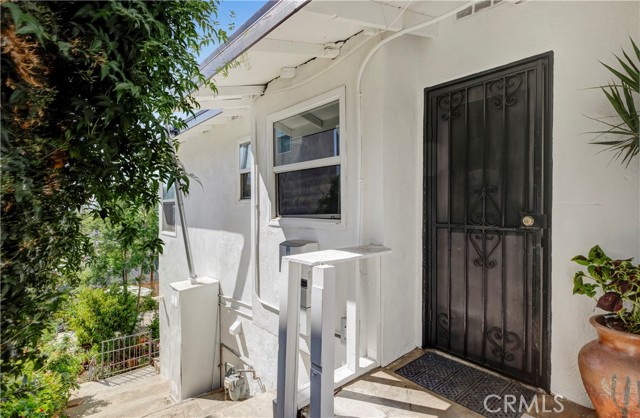 1365 Helen Drive, Los Angeles, California 90063, 5 Bedrooms Bedrooms, ,2 BathroomsBathrooms,Single Family Residence,For Sale,Helen,GD24170378