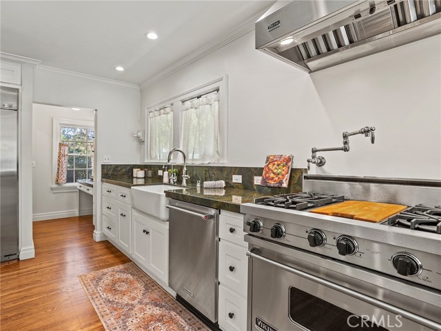 Detail Gallery Image 16 of 62 For 10404 Margate St, North Hollywood,  CA 91601 - 3 Beds | 2 Baths
