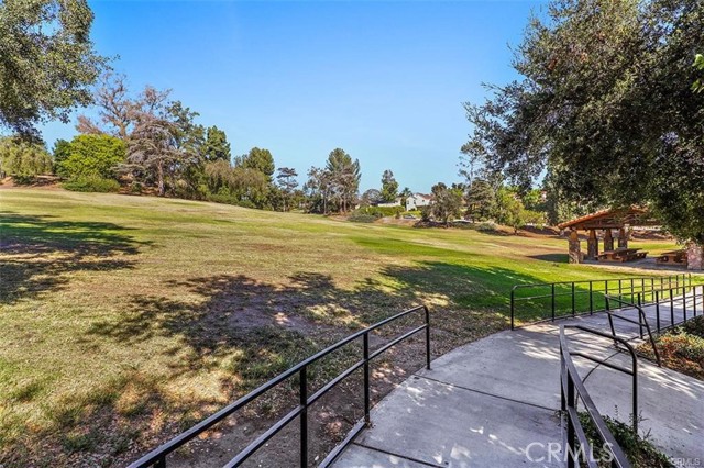 Detail Gallery Image 44 of 46 For 1360 G Shadow Ln #G,  Fullerton,  CA 92831 - 2 Beds | 2 Baths