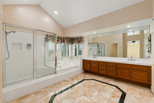 Detail Gallery Image 11 of 47 For 22401 Bayberry, Mission Viejo,  CA 92692 - 4 Beds | 3 Baths