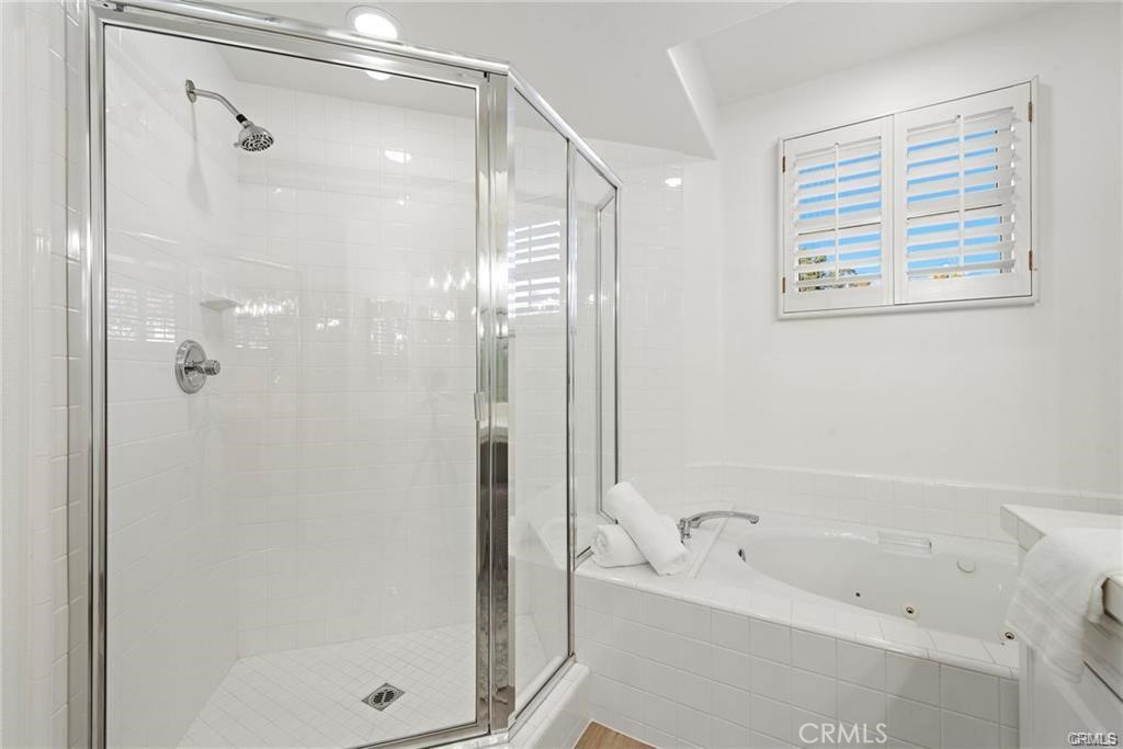 MLS #OC25263803 image #23