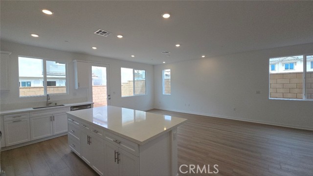 Detail Gallery Image 3 of 42 For 3256 Sprout Paseo, Ontario,  CA 91761 - 4 Beds | 3 Baths