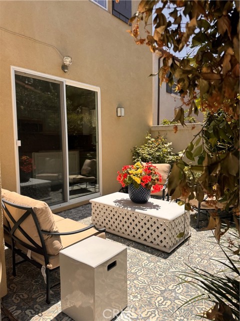 44 Arcata, Irvine CA: https://media.crmls.org/medias/62702b1f-a0c8-4311-93fb-80120ff20b53.jpg