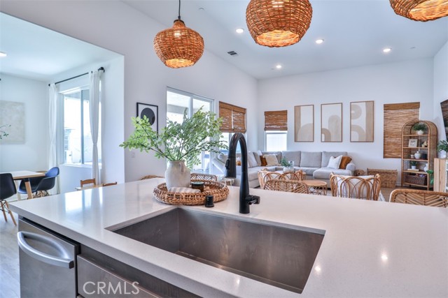 31134 Bay Horse Way, Menifee CA: https://media.crmls.org/medias/6271267c-a196-4959-ba48-b4ed719789cc.jpg