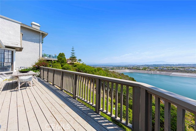 Detail Gallery Image 17 of 47 For 24 Coventry, Newport Beach,  CA 92660 - 2 Beds | 2 Baths