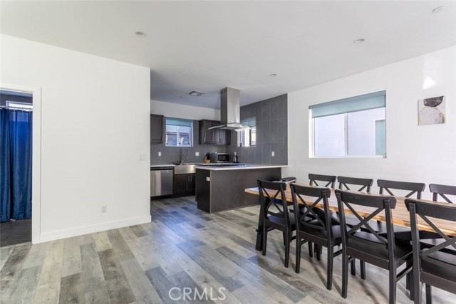 Detail Gallery Image 9 of 33 For 1340 N Kenmore, Los Angeles,  CA 90027 - 4 Beds | 4 Baths