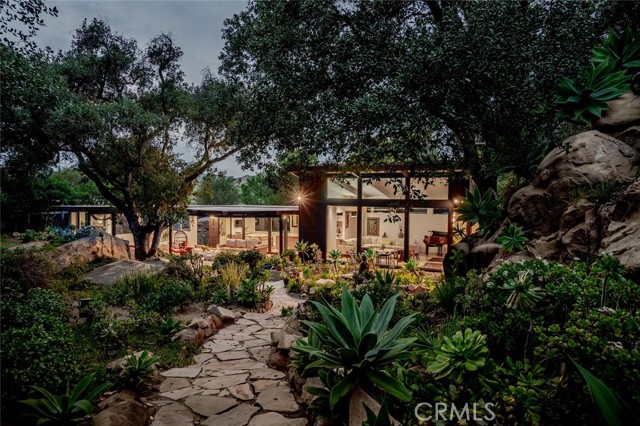 Detail Gallery Image 8 of 61 For 132 Stagecoach, Bell Canyon,  CA 91307 - 5 Beds | 4 Baths