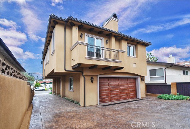 519 Lucia Avenue, Redondo Beach, California 90277, 4 Bedrooms Bedrooms, ,2 BathroomsBathrooms,Residential,Sold,Lucia,SB17035831