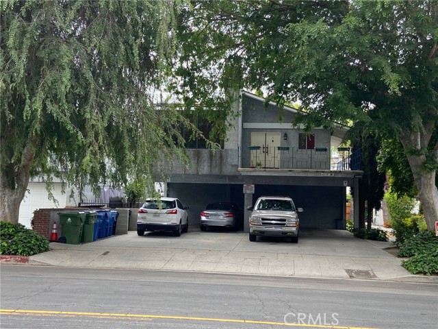 Detail Gallery Image 8 of 9 For 4237 Dixie Canyon Ave #2,  Sherman Oaks,  CA 91423 - 2 Beds | 1 Baths