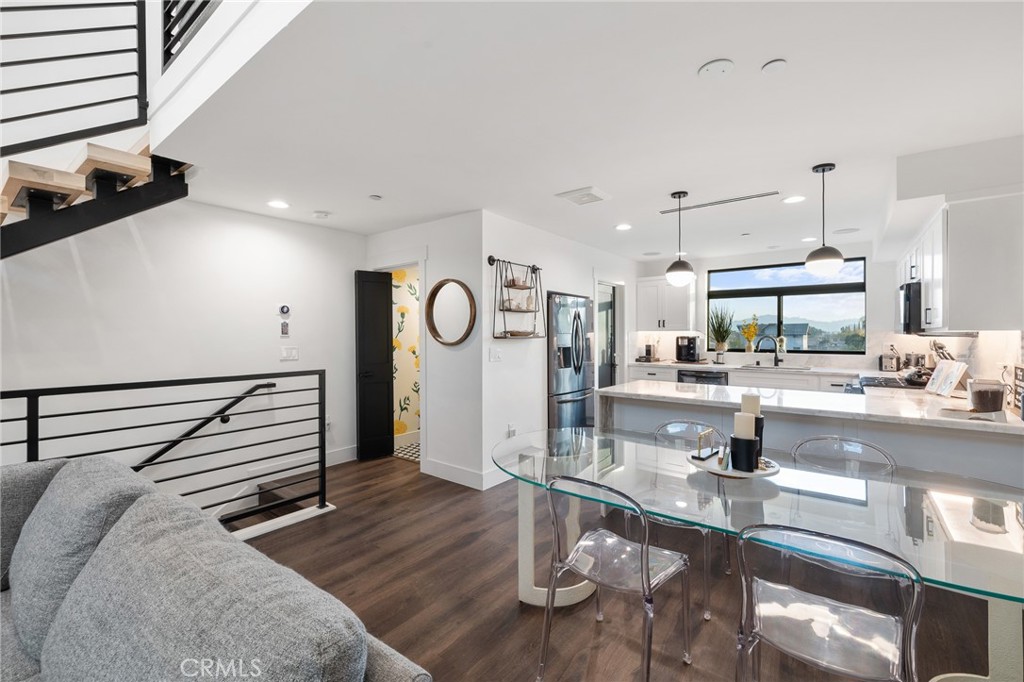 11324 W Raitt Lane