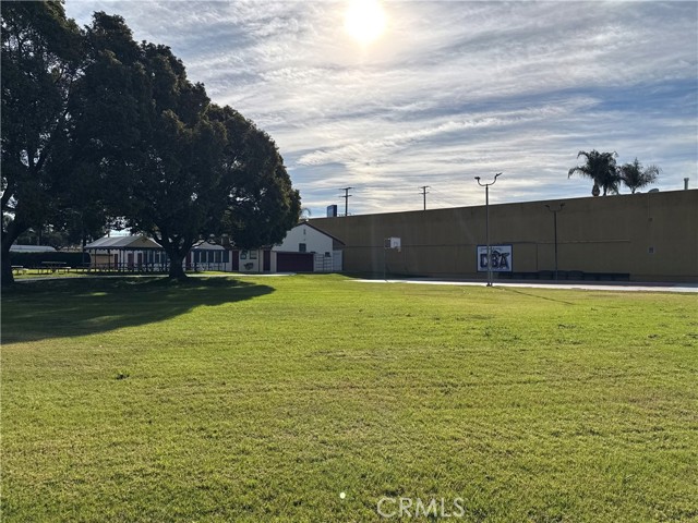 Image 35 of 48 For 405 S Azusa Ave