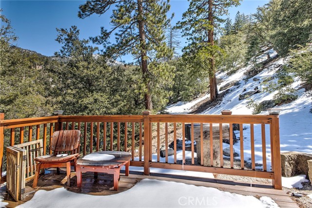 Detail Gallery Image 12 of 61 For 53050 Woodpecker Way, Idyllwild,  CA 92549 - 2 Beds | 1 Baths