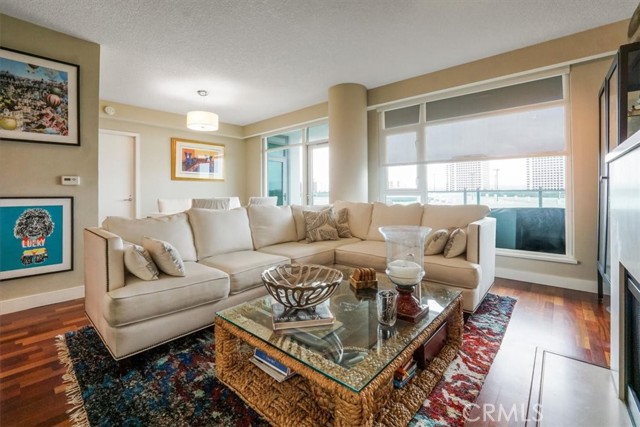 3141 Michelson Drive, Irvine CA: https://media.crmls.org/medias/6275299e-792f-40a3-9a8f-bf4dcb0e52f4.jpg