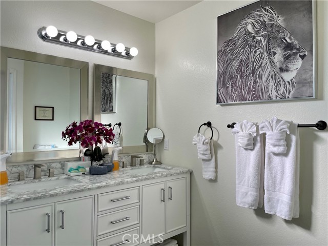 9830 Mesquite Avenue, Desert Hot Springs CA: https://media.crmls.org/medias/6276a4a5-f388-4c1e-ae18-712d05229f08.jpg