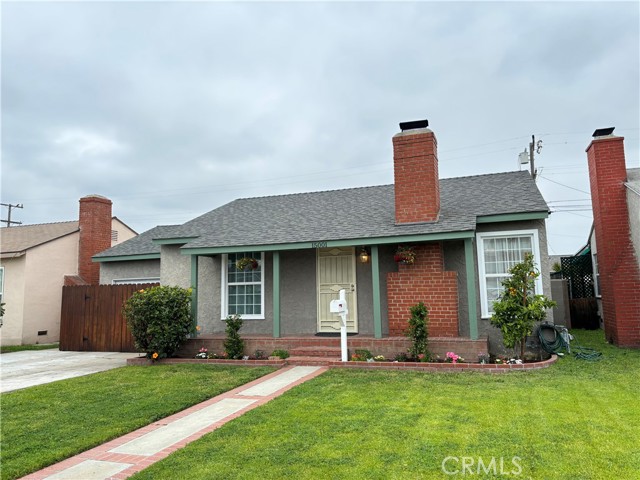 Detail Gallery Image 1 of 18 For 15001 Sutro Ave, Gardena,  CA 90249 - 3 Beds | 2 Baths