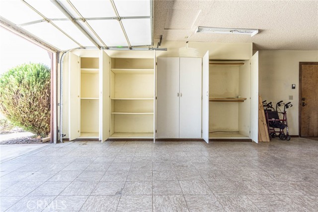 Detail Gallery Image 58 of 75 For 7040 Kenyon Ave, Hesperia,  CA 92345 - 3 Beds | 2/1 Baths