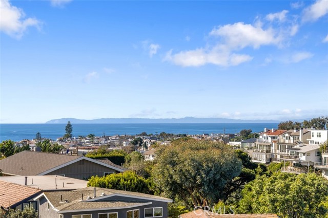 Detail Gallery Image 42 of 68 For 420 De Sola Ter, Corona Del Mar,  CA 92625 - 4 Beds | 2/2 Baths