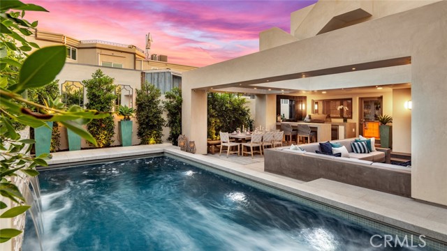 2540 Manhattan Avenue, Hermosa Beach CA: https://media.crmls.org/medias/62793d21-9671-48aa-bff8-7fb897d0dd18.jpg