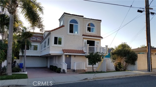1707 Flagler Lane, Redondo Beach, California 90278, 3 Bedrooms Bedrooms, ,1 BathroomBathrooms,Residential,Sold,Flagler,SB20176363