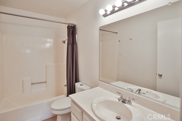 9694 Sycamore Canyon Road, Moreno Valley CA: https://media.crmls.org/medias/627a37c8-210b-421d-a6d7-a577b0f23c1a.jpg