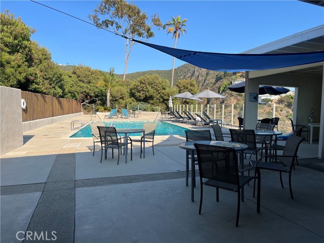 Detail Gallery Image 30 of 37 For 21711 Wesley Dr #B,  Laguna Beach,  CA 92651 - 2 Beds | 1 Baths