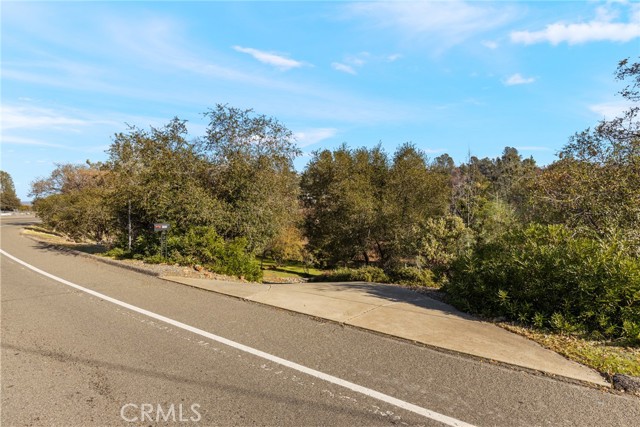 Detail Gallery Image 25 of 42 For 4884 Royal Oaks Dr, Oroville,  CA 95966 - 3 Beds | 2 Baths