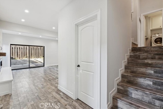 Detail Gallery Image 5 of 24 For 10831 Roycroft St #72,  Sun Valley,  CA 91352 - 3 Beds | 2/1 Baths