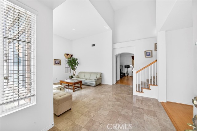 Detail Gallery Image 7 of 21 For 2518 Carlton, Rowland Heights,  CA 91748 - 5 Beds | 3/1 Baths