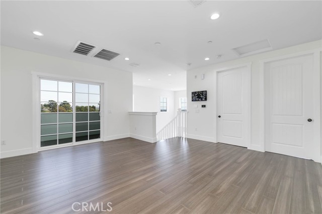 Detail Gallery Image 16 of 41 For 1365 Lightview St, Monterey Park,  CA 91754 - 4 Beds | 3/1 Baths