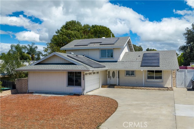 14969 Redwood Lane, Chino Hills CA: https://media.crmls.org/medias/627e1b15-3cbc-409c-bd58-20cf02d326ec.jpg