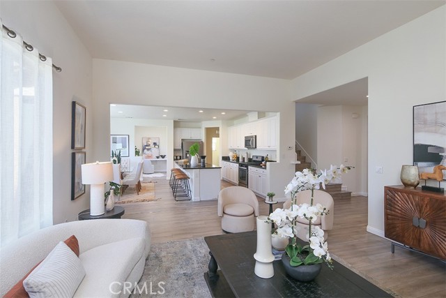 Detail Gallery Image 10 of 40 For 13208 Early Crimson St, Corona,  CA 92880 - 5 Beds | 3 Baths