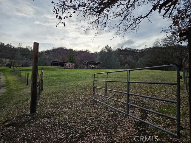 Detail Gallery Image 13 of 36 For 2002 Ogulin Canyon, Clearlake,  CA 95422 - 2 Beds | 2 Baths