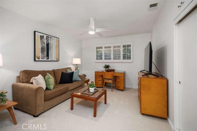 933 Avenida Majorca, Laguna Woods CA: https://media.crmls.org/medias/627f30d0-3051-4850-a4c6-994f38d9595a.jpg