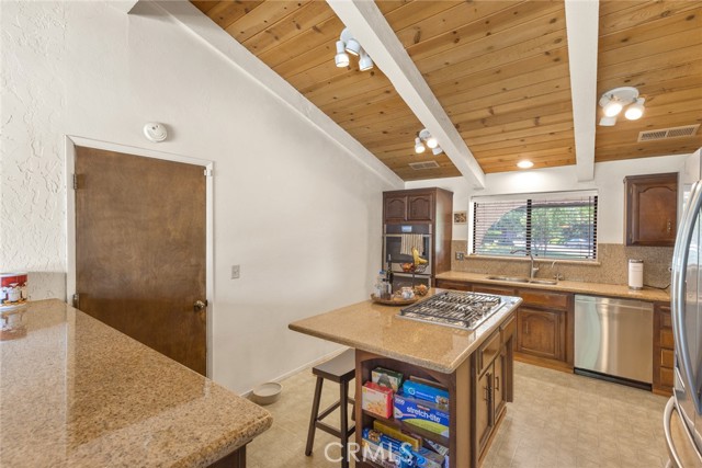 Detail Gallery Image 13 of 34 For 3036 Top Hand Ct, Chico,  CA 95973 - 3 Beds | 2 Baths