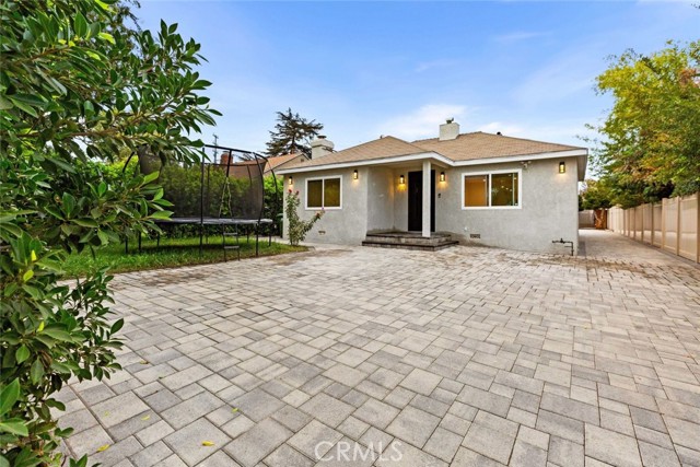Detail Gallery Image 25 of 29 For 5954 Carpenter Ave, Valley Village,  CA 91607 - 3 Beds | 2 Baths