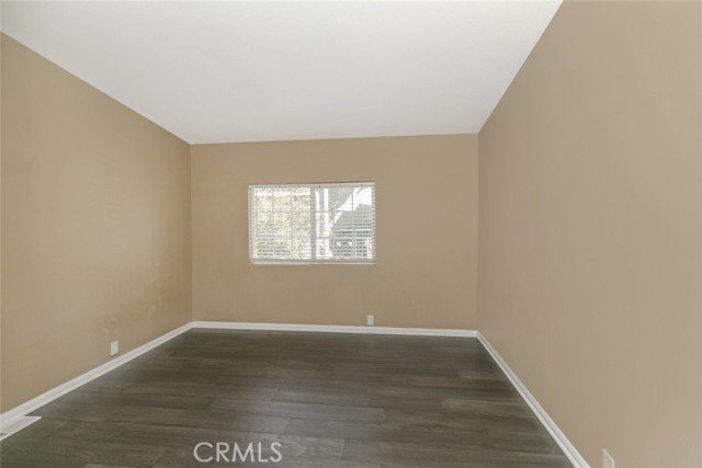29021 Bouquet Canyon Road, Saugus CA: https://media.crmls.org/medias/628080e9-54b9-4d3e-9f93-201200ee71d7.jpg